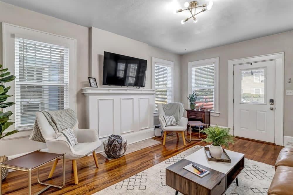 Cozy Retreat - Walkable To Bars & Restaurants Villa Jacksonville Bagian luar foto