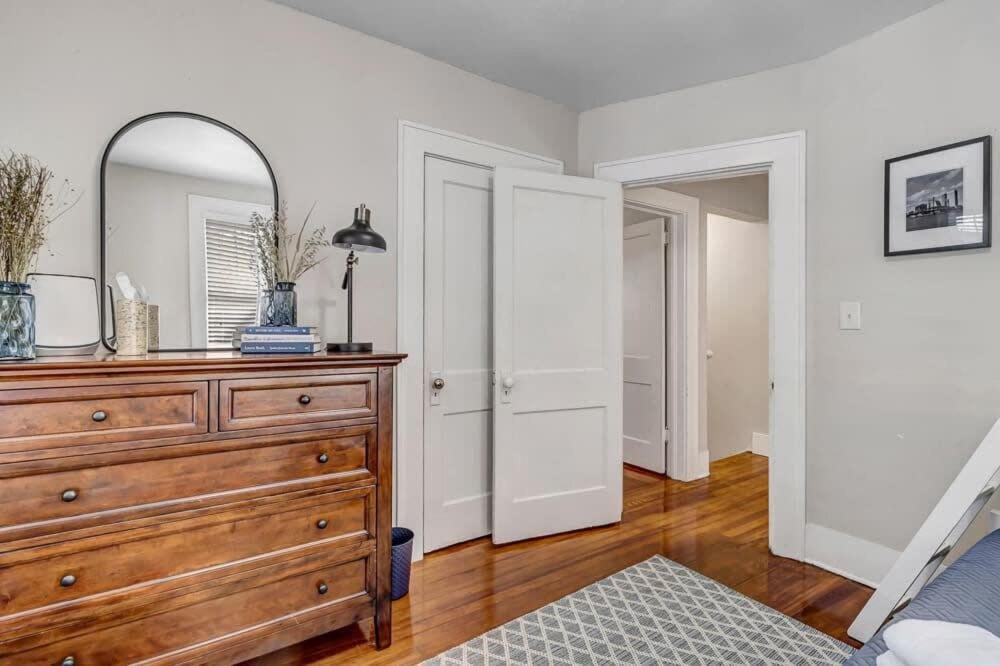 Cozy Retreat - Walkable To Bars & Restaurants Villa Jacksonville Bagian luar foto