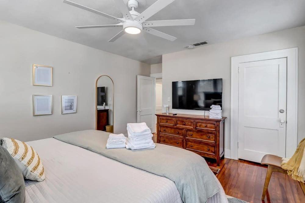 Cozy Retreat - Walkable To Bars & Restaurants Villa Jacksonville Bagian luar foto